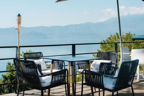 Cardedeu Hotel Lago De Coatepeque El Congo Exteriör bild