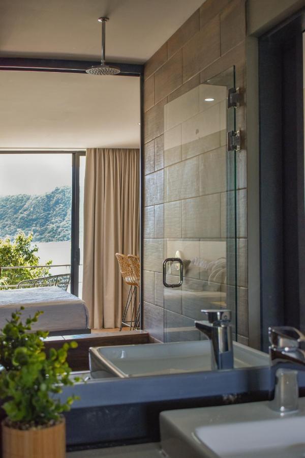 Cardedeu Hotel Lago De Coatepeque El Congo Exteriör bild