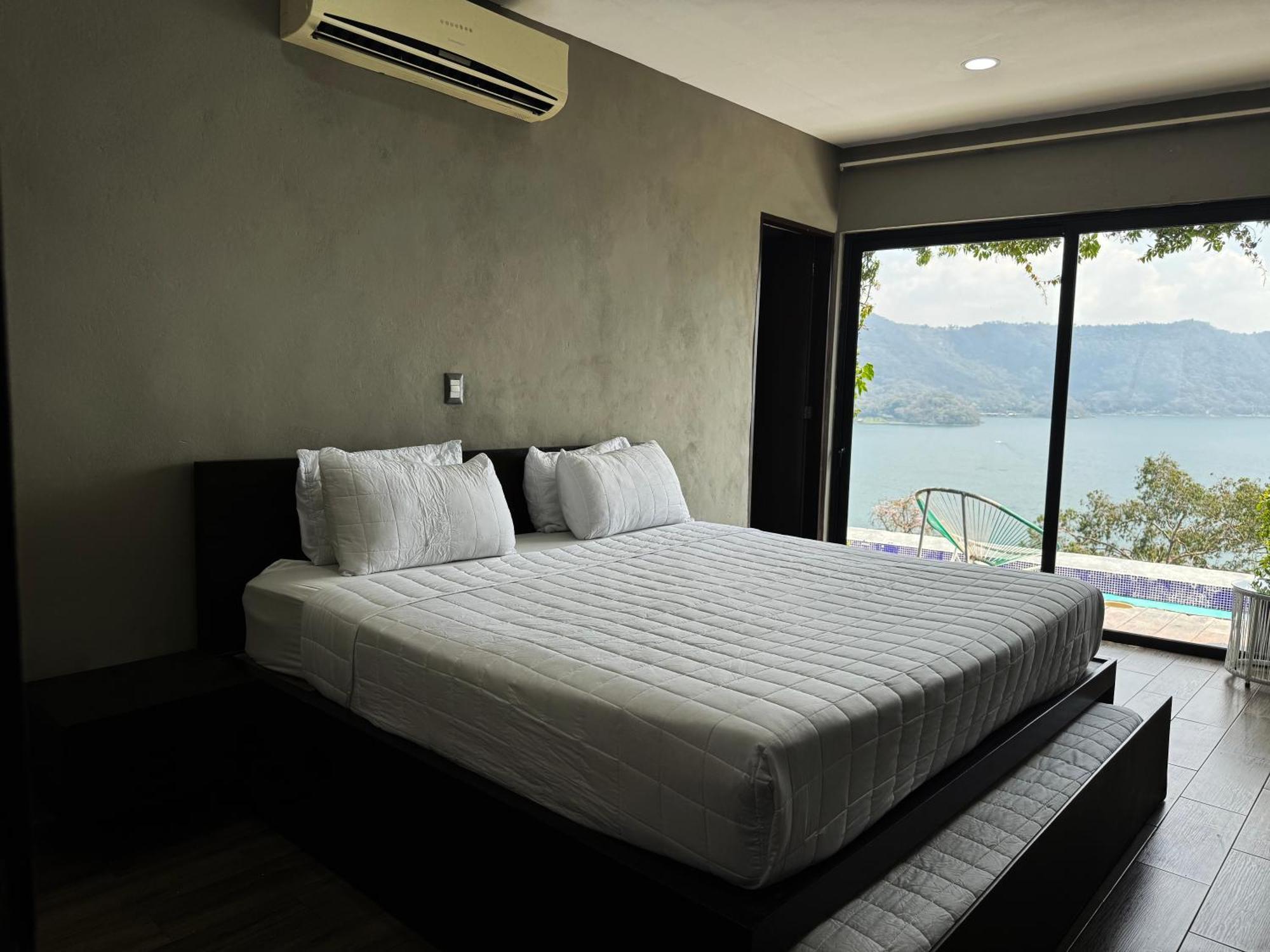Cardedeu Hotel Lago De Coatepeque El Congo Exteriör bild
