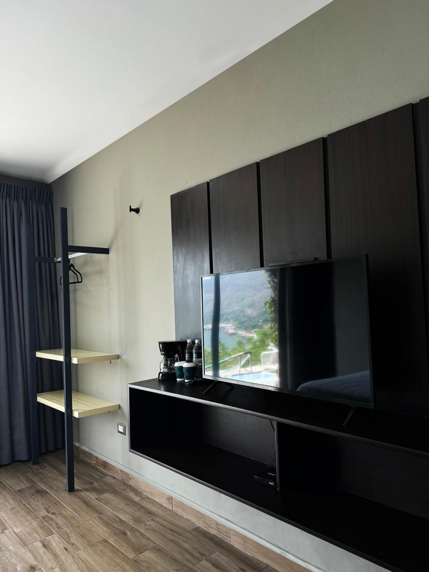 Cardedeu Hotel Lago De Coatepeque El Congo Exteriör bild